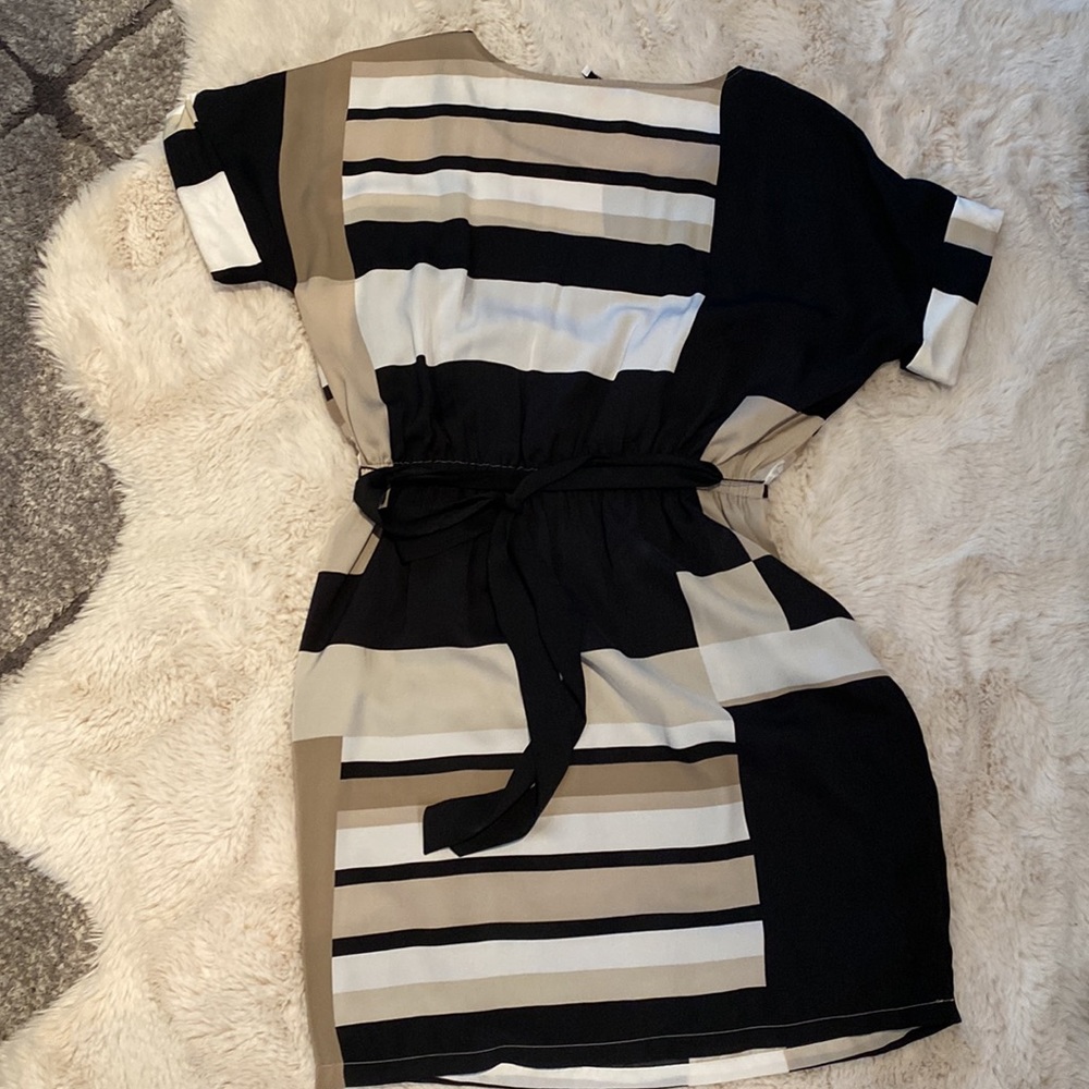 Dress / Brand: DKNY - Picture 2 of 6